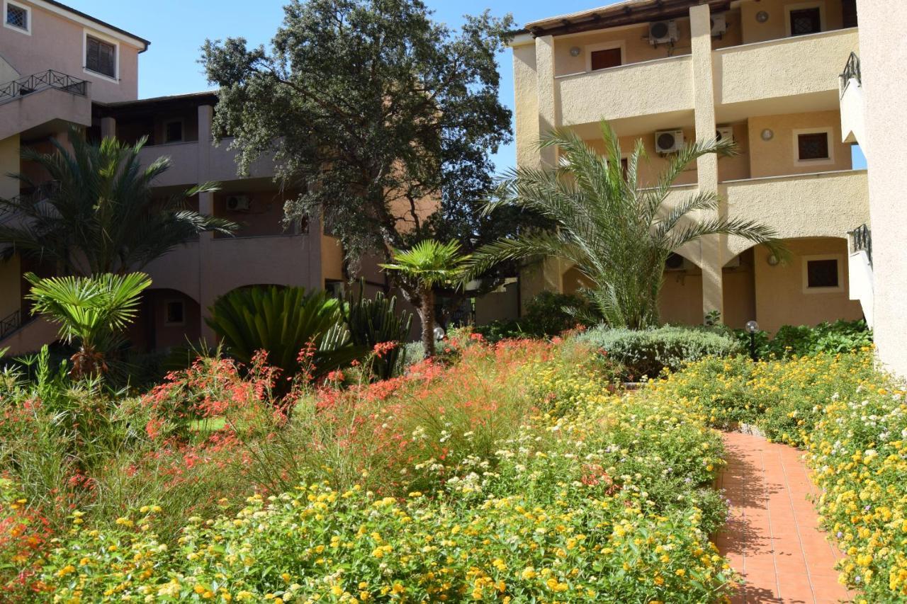 Il Mare Di Olbia Holiday Apartment Екстериор снимка